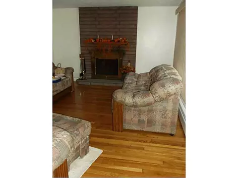 198 Winter Ave, Warwick, RI 02889 photo 14