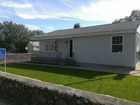 269 Cass Ave, Woonsocket, RI 02895 photo 2