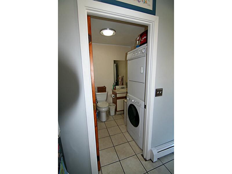 69 Reed St, Warwick, RI 02886 photo 8