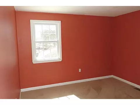 108 Cato St, Woonsocket, RI 02895 photo 7