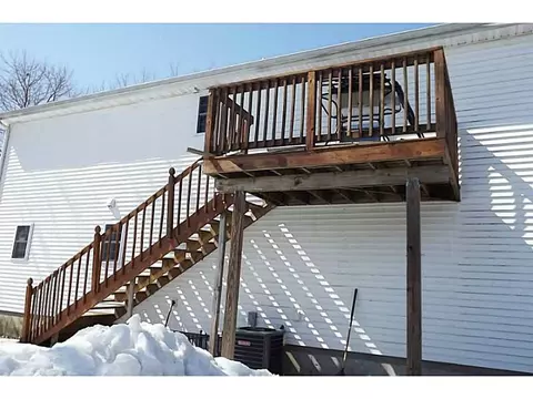 108 Cato St, Woonsocket, RI 02895 photo 17
