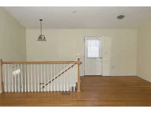 108 Cato St, Woonsocket, RI 02895 photo 4