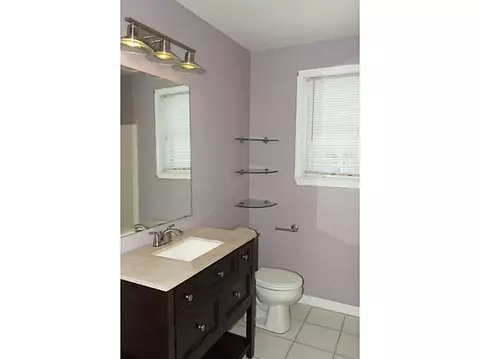 108 Cato St, Woonsocket, RI 02895 photo 11
