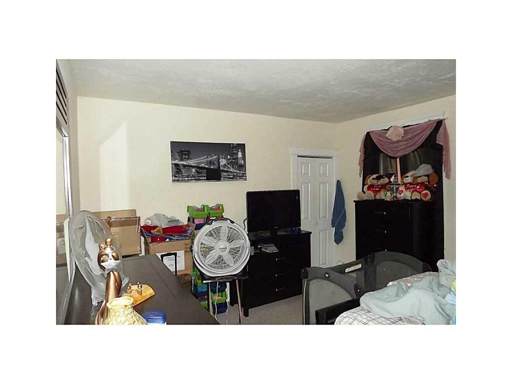 119 E School St, Woonsocket, RI 02895 photo 9
