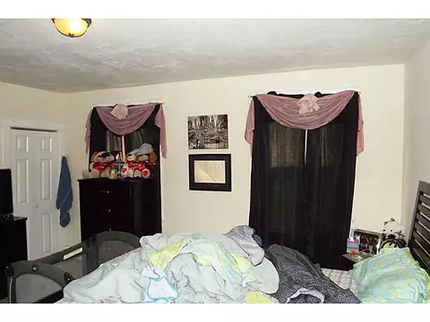 119 E School St, Woonsocket, RI 02895 photo 8