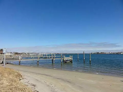 30 Champlin Ave, Narragansett, RI 02882 photo 24