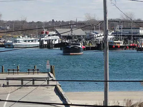 30 Champlin Ave, Narragansett, RI 02882 photo 22