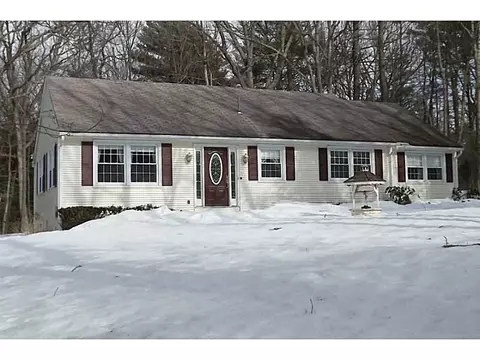 46 Blackinton Dr, Glocester, RI 02814 photo 1