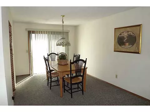 120 Brook Spring Dr, Warwick, RI 02889 photo 7