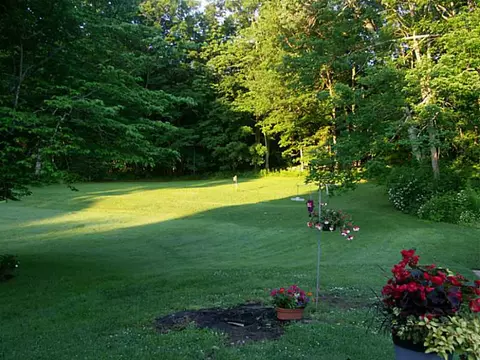 51 Plainfield Rd, CT 06354 photo 3