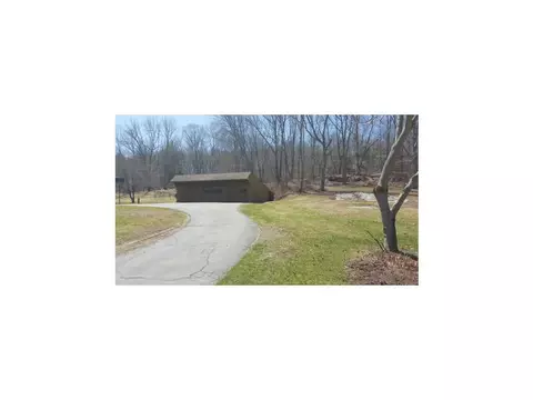 51 Plainfield Rd, CT 06354 photo 17
