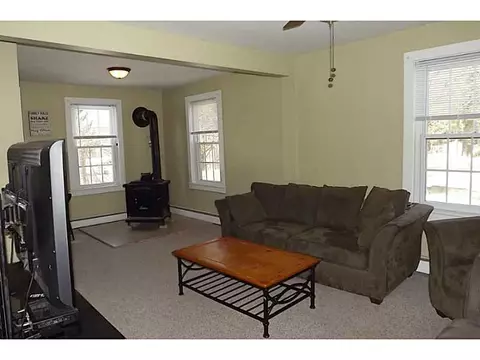 60 Eagle Peak Rd, Pascoag, RI 02859 photo 5
