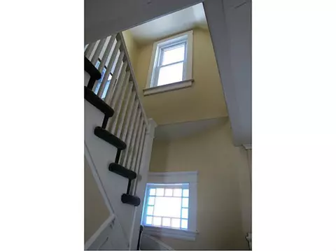 34 Collins St, Woonsocket, RI 02895 photo 11