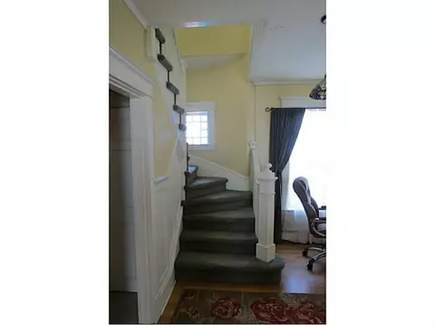 34 Collins St, Woonsocket, RI 02895 photo 10