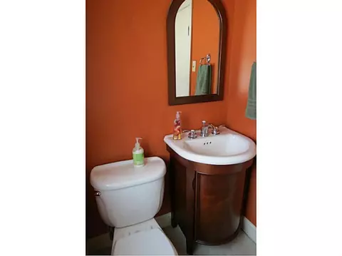 34 Collins St, Woonsocket, RI 02895 photo 9