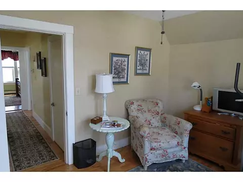 34 Collins St, Woonsocket, RI 02895 photo 19