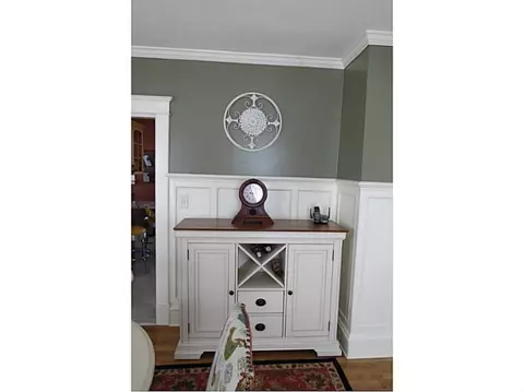 34 Collins St, Woonsocket, RI 02895 photo 5