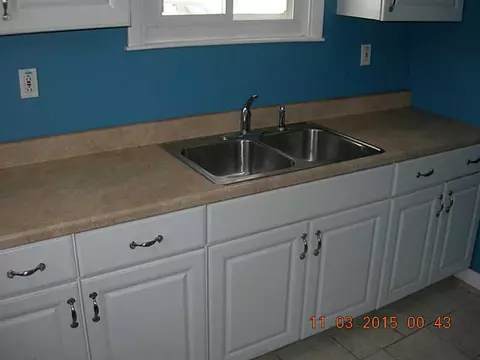 95 Mohawk Ave, Warwick, RI 02889 photo 3