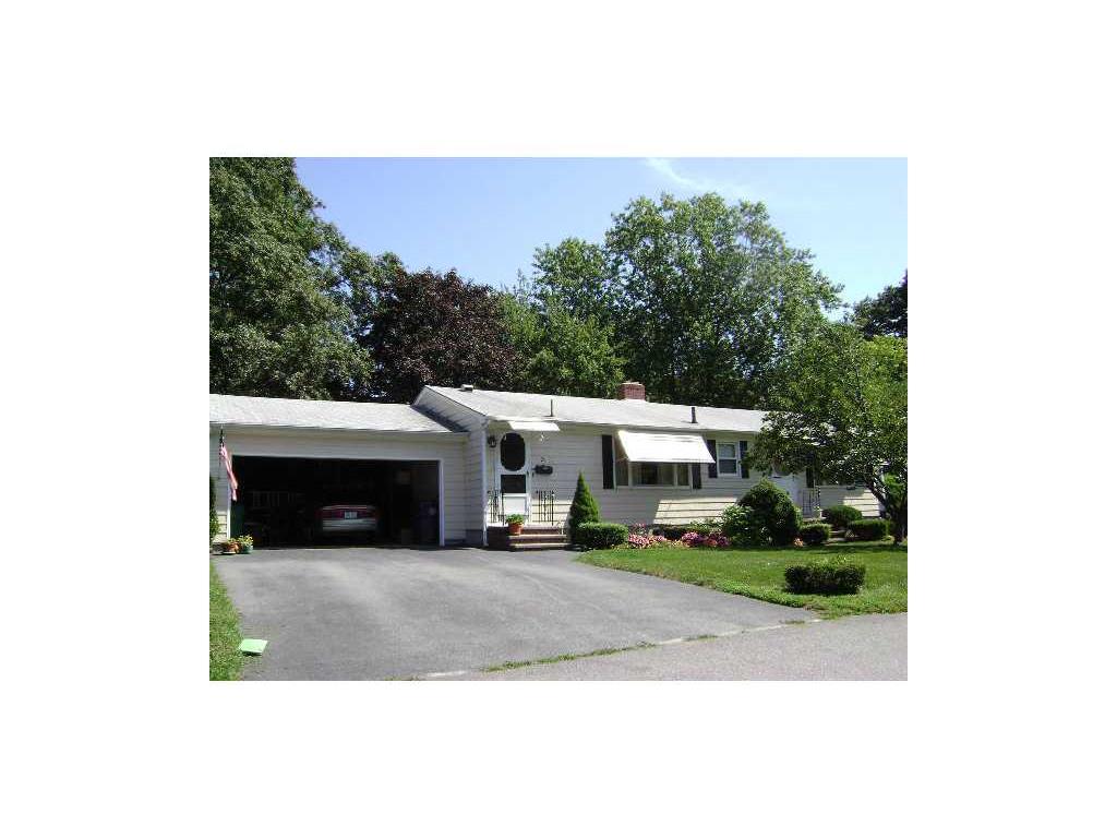 95 Rip Van Winkle Cir, Warwick, RI 02886 photo 1