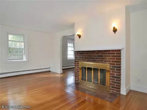 99 Thurman St, Warwick, RI 02888 photo 3