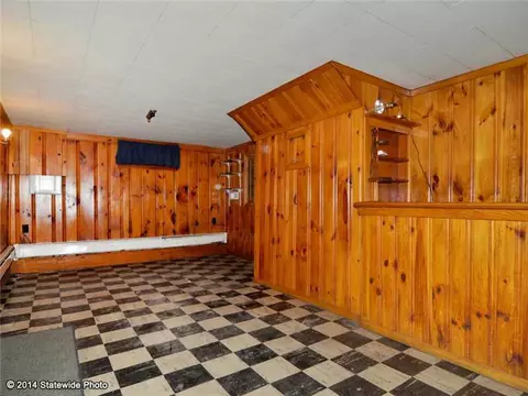 99 Thurman St, Warwick, RI 02888 photo 13