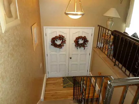 24 Centennial St, Coventry, RI 02816 photo 2