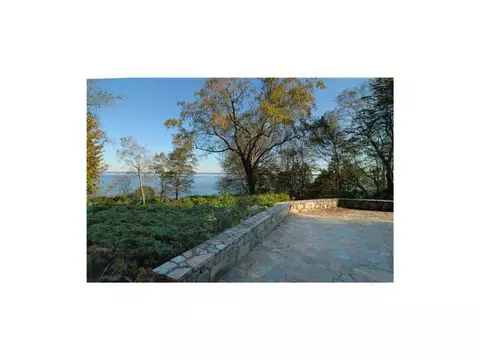 14 Beacon Ave, Warwick, RI 02889 photo 10