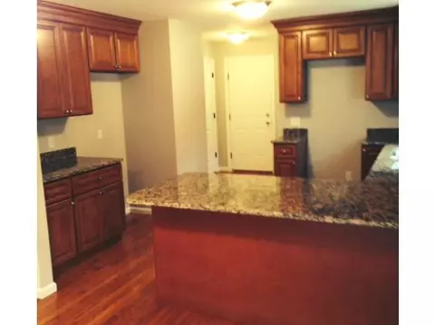 21 Hawser Ave, Warwick, RI 02886 photo 2