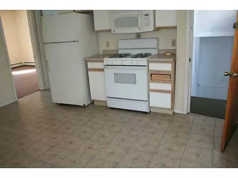 255 Front St, Woonsocket, RI 02895 photo 9