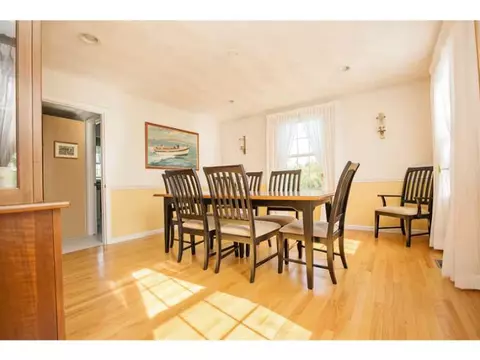 190 Compton View Dr, Middletown, RI 02842 photo 11