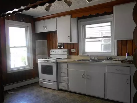 591 Main St, Warren, RI 02885 photo 10