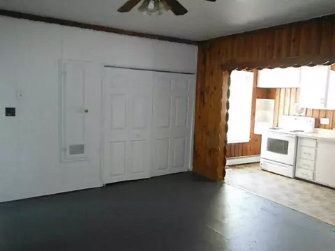 591 Main St, Warren, RI 02885 photo 9