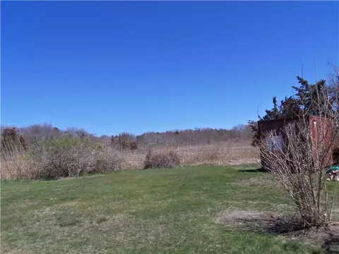 37 Weekapaug Rd, Westerly, RI 02891 photo 4