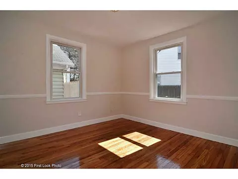 222 Main Ave, Warwick, RI 02886 photo 12
