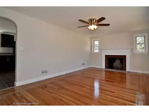 222 Main Ave, Warwick, RI 02886 photo 7