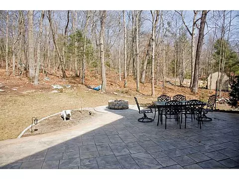 139 W Shore Dr, Exeter, RI 02822 photo 19