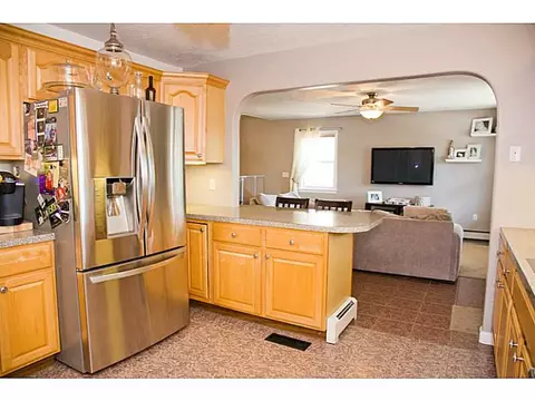 139 W Shore Dr, Exeter, RI 02822 photo 3