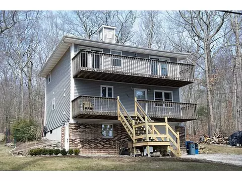 139 W Shore Dr, Exeter, RI 02822 photo 1