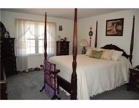 773 Putnam Pike, Glocester, RI 02814 photo 9