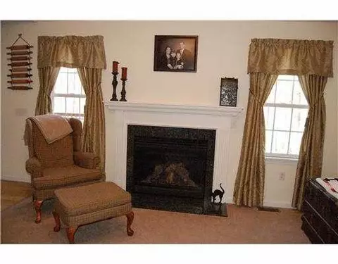 773 Putnam Pike, Glocester, RI 02814 photo 7
