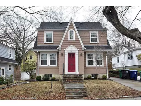 20 Mayfair Rd, Warwick, RI 02888 photo 2