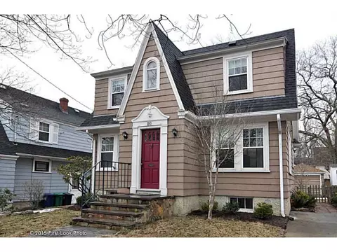 20 Mayfair Rd, Warwick, RI 02888 photo 1