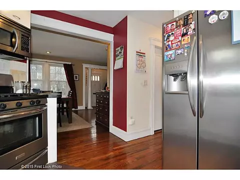 20 Mayfair Rd, Warwick, RI 02888 photo 9