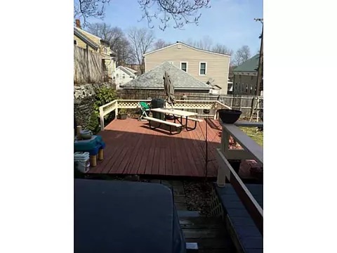 233 2nd Ave, Woonsocket, RI 02895 photo 8