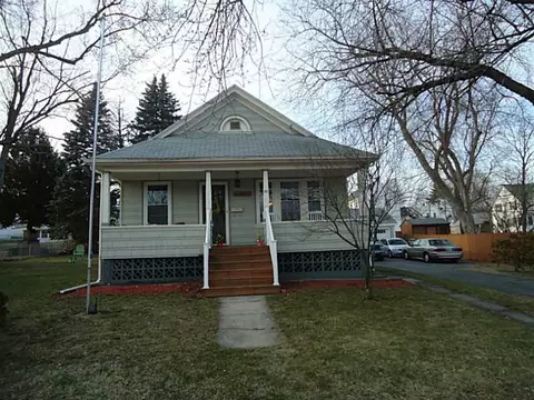 30 E Barrows St, Cumberland, RI 02864 photo 3