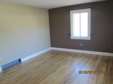 54 Adrian St, Warwick, RI 02886 photo 10