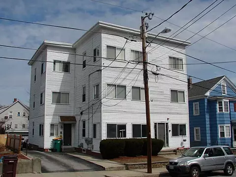 163 Bernice Ave, Woonsocket, RI 02895 photo 2