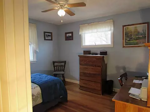 610 Logee St, Woonsocket, RI 02895 photo 8