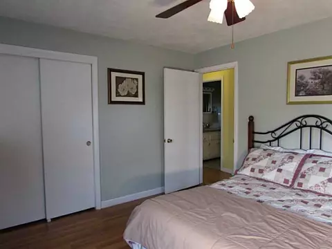 610 Logee St, Woonsocket, RI 02895 photo 7