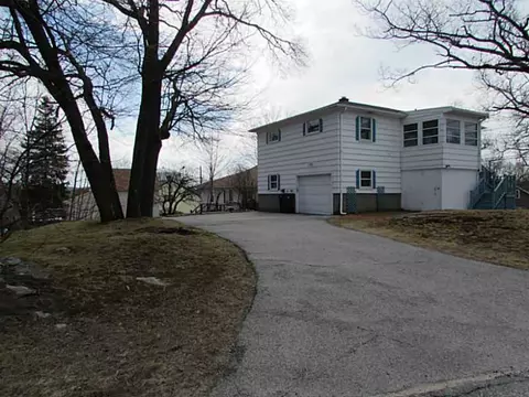 610 Logee St, Woonsocket, RI 02895 photo 15